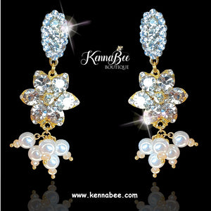 Stella Dangling Pearls