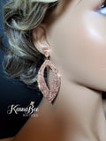 Apricot Marquis with Triangle Pin